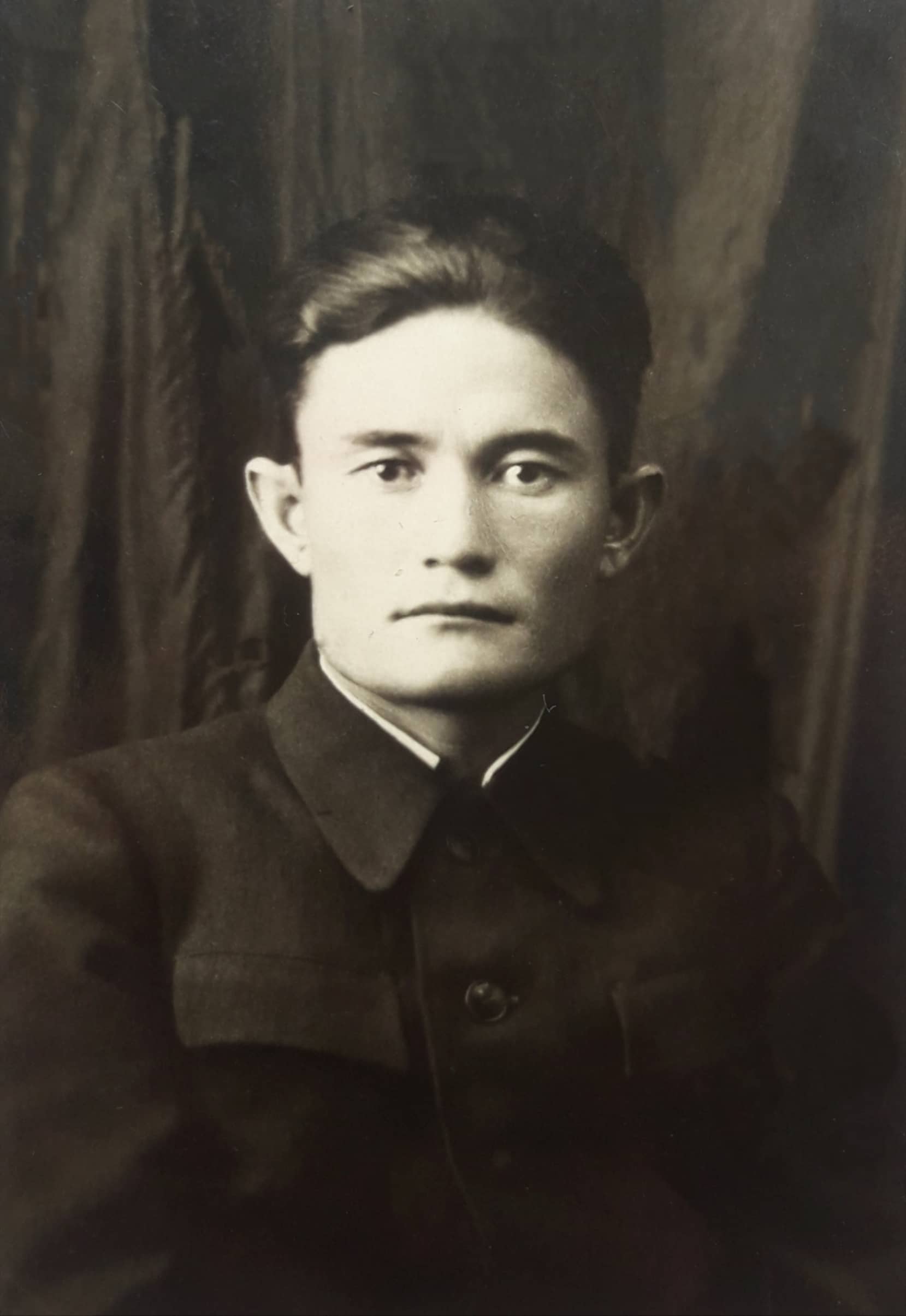 Портрет Джарбулов А.