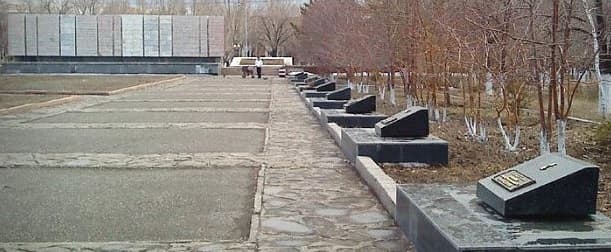 памятник.jpg