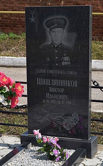 памятник1.jpg