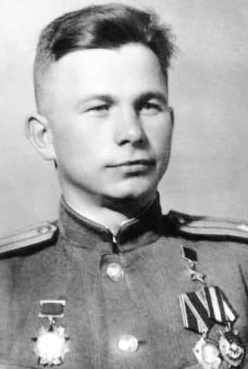 Артемов Пётр Михайлович.jpg