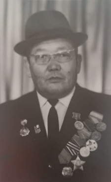 Бажиев Курганбек