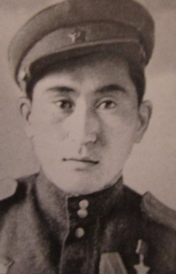 Ажимов Тулебай Хаджибраевич.jpg