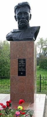 памятник.jpg
